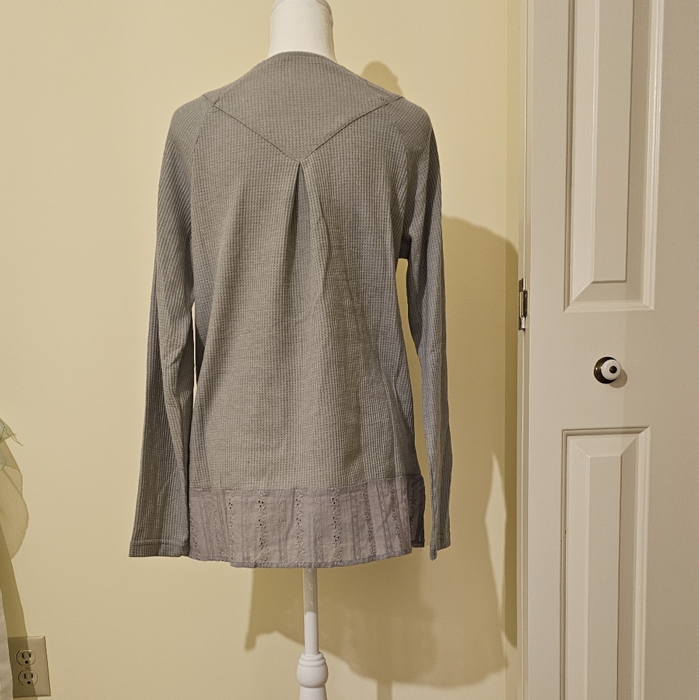NWT Doe & Rae top - Picture 2 of 2